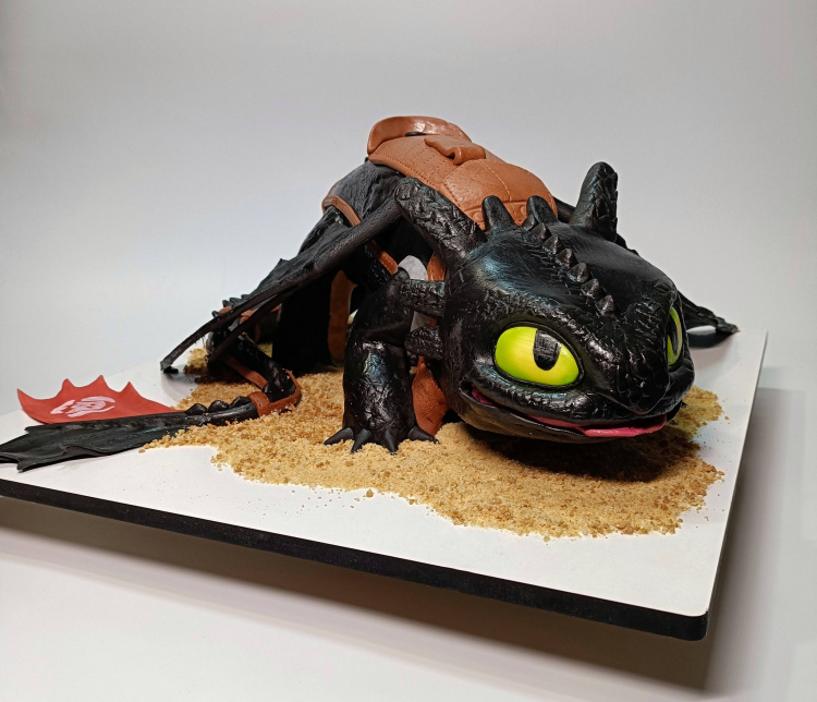 Солодкий дракон: кондитер з Дніпропетровщини вразив новим 3D-тортом «Нічна фурія»