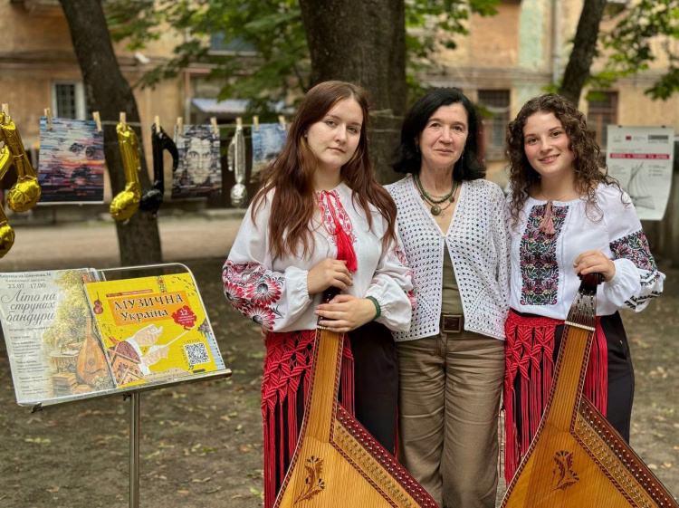 У Кам’янському відбувся музично-поетичний вечір