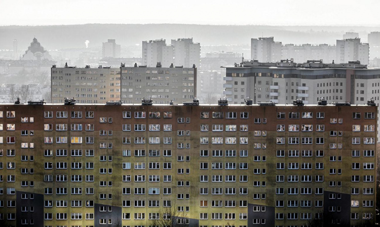 Півтори доби на порятунок: як швидко холонуть панельні будинки взимку
