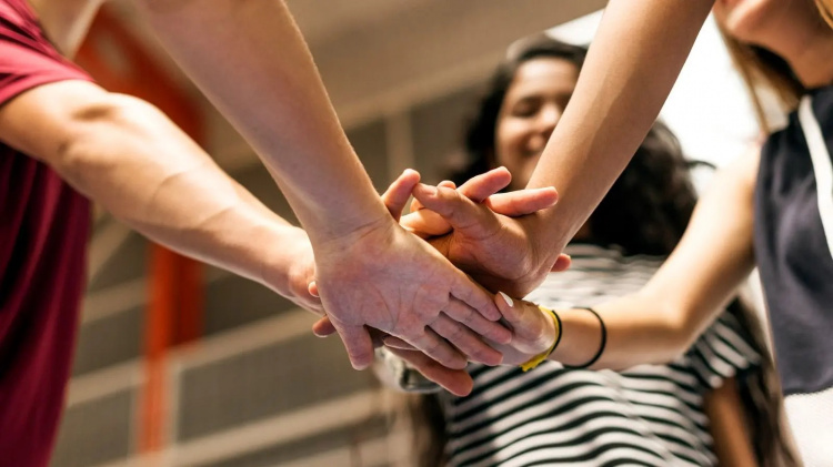 Кам’янчан запрошують до школи молодого лідера STARt LEAD: найкращі поїдуть на стажування за кордон