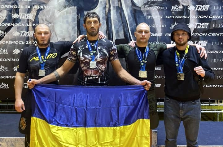 Кам`янська команда "Adrenalin" на чемпіонаті України з джіу-джитсу завоювала шість медалей