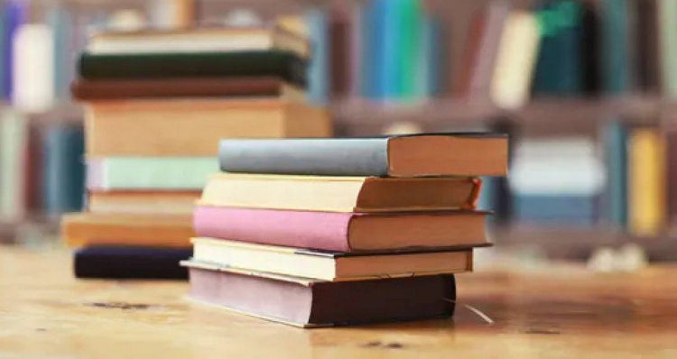 Книжковий ринок зростає: Дніпропетровщина увійшла до регіонів-лідерів за кількістю зареєстрованих видавництв