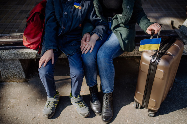 Скільки біженців насправді повернуться на Дніпропетровщину після війни: соціологи та ООН озвучили несподівані цифри