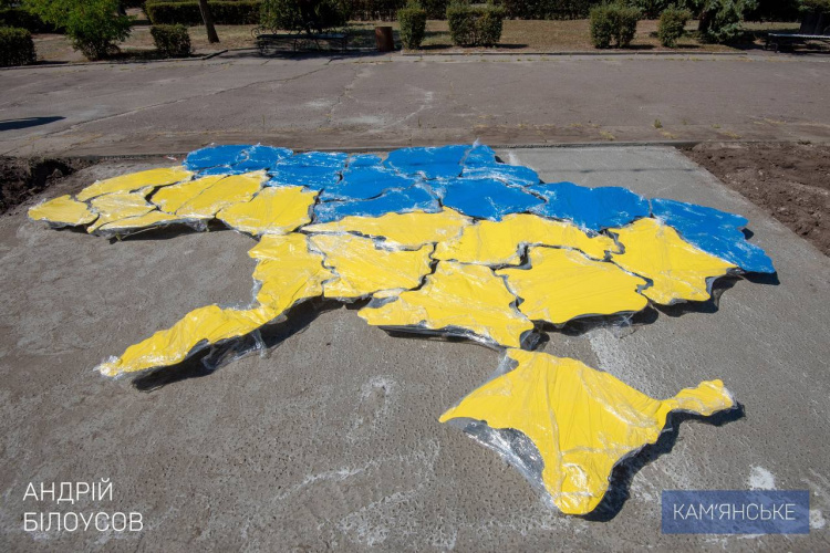 Силует воїна та мапа України: у Кам’янському облаштовують особливе місце для родин військових