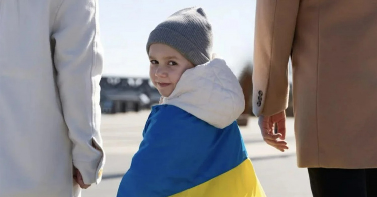 Виплати 3000 грн для всіх дітей ВПО: уряд ухвалив рішення після тривалих дискусій