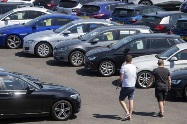 Нові правила продажу автомобілів в Україні: які зміни запровадив кабмін