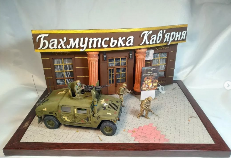 Херсон, Маріуполь, Бахмут: митець з Дніпропетровщини створив унікальні діорами про оборону українських міст