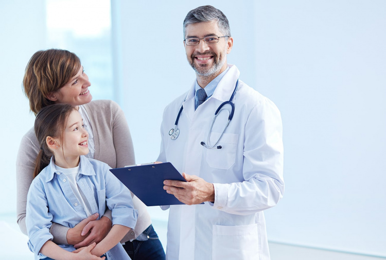 Сімейний лікар поруч: де у Кам’янському підписати декларацію вже зараз