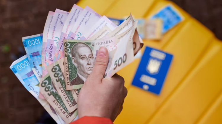 Соціальна підтримка переселенців у 2026 році: від щомісячних виплат до субсидій на оренду житла