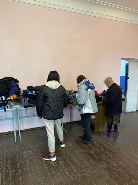 ВПО у Кам'янському отримали теплий одяг для холодної зими - фотофакт