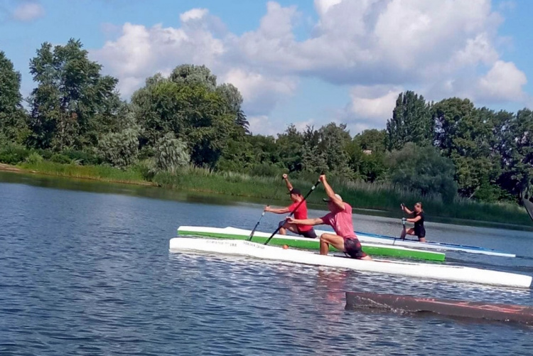 Юних веслувальників Кам'янського на майстер-клас запросив чемпіон світу Ігор Трунов - подробиці