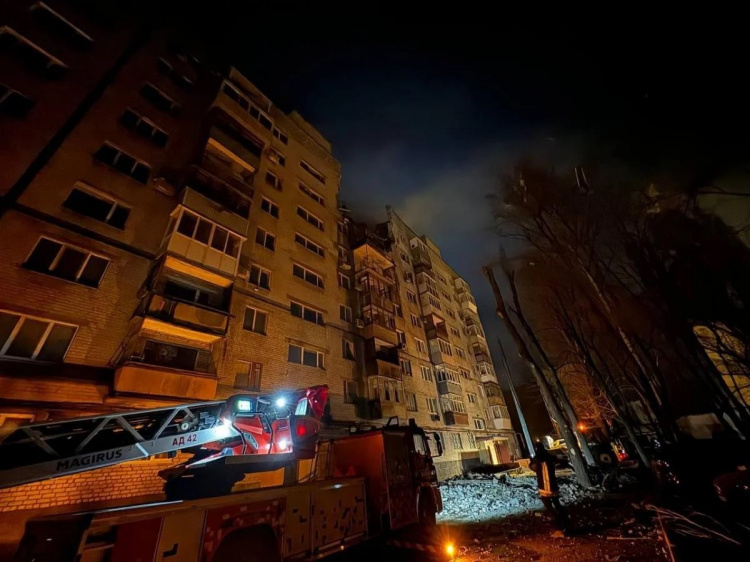 Ніч жахів в Дніпрі - ворог підступно атакував цивільний будинок