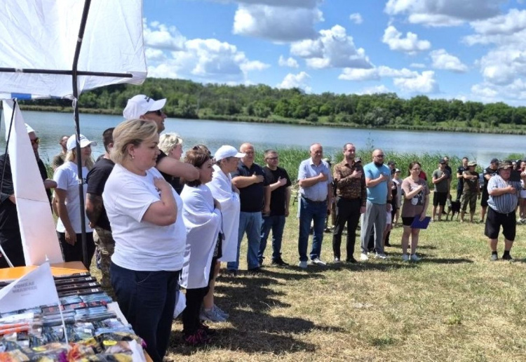 Юшка, риболовля та підтримка побратимів: як у Кам'янському районі об'єднали ветеранів