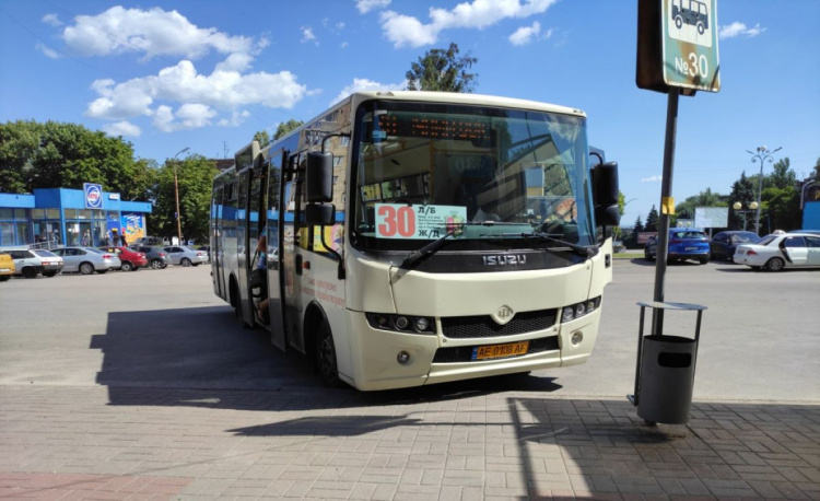 У Кам’янському змінили маршрут автобуса №30: як тепер курсуватиме транспорт
