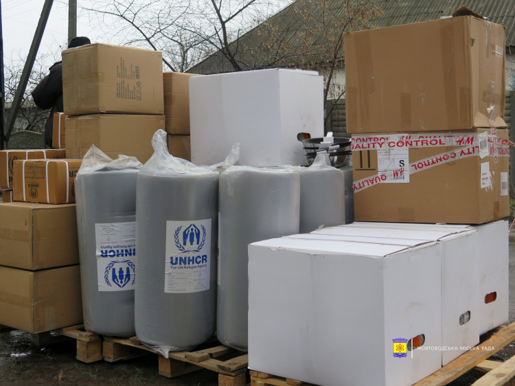 Турбота про кожного: благодійники передали допомогу для облаштування Пунктів незламності у Жовтих Водах