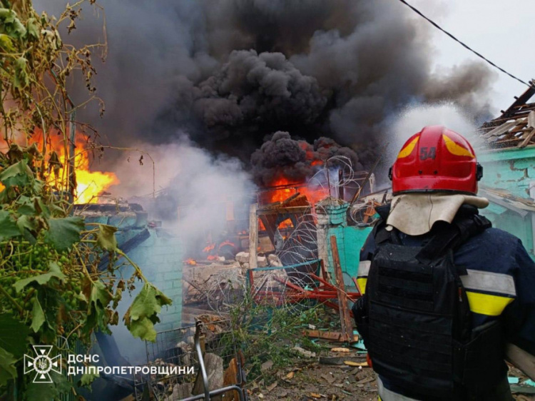 Атака на Кам’янський район: 11 людей постраждало, двоє загиблих - ДніпроОВА