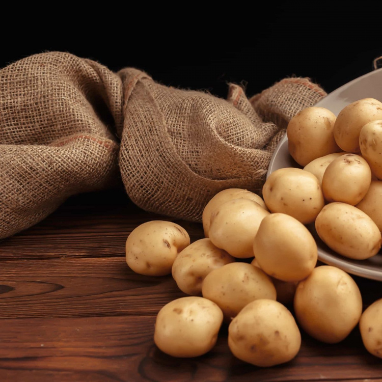Як краще зберігати картоплю в квартирі: лайфхак від експертів