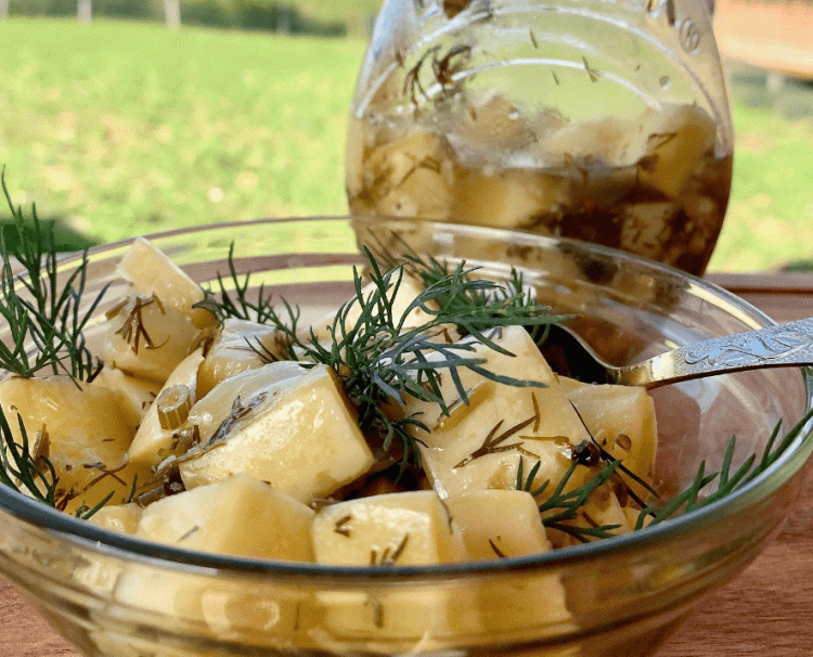 Консервуємо на зиму смачненьке: рецепт пряних кабачків "під гриби"