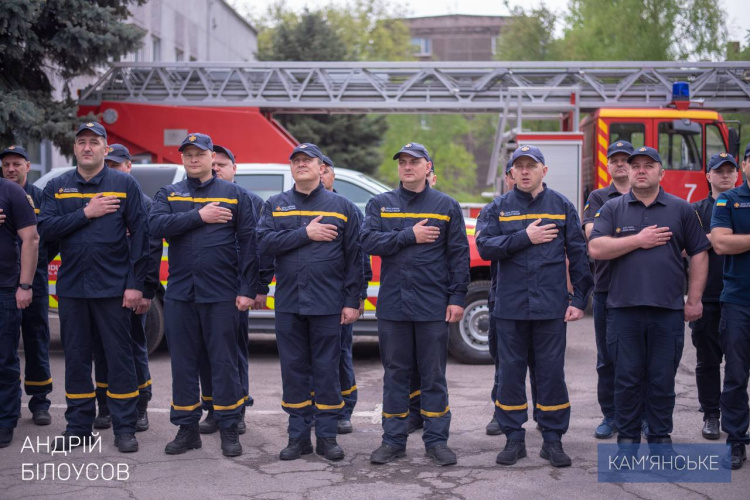 В Кам’янському привітали з професійним святом працівників та ветеранів пожежно-рятувальної охорони