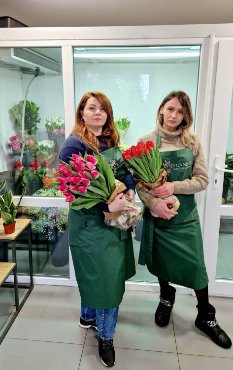 Квіткова феєрія масштабувалась завдяки державному гранту - мешканка Верхньодніпровська втілила свої мрії