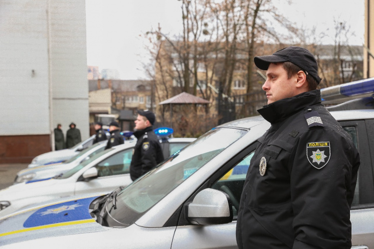 В Дніпропетровській області з’являться спецекіпажі поліції - для чого їх створили