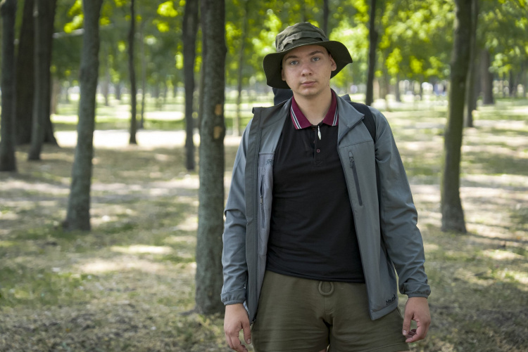 "Ходимо по кістках": на Дніпропетровщині парк збудували на місці кладовища