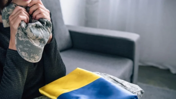 Пенсія у разі втрати годувальника в Україні: хто має право та як її призначають