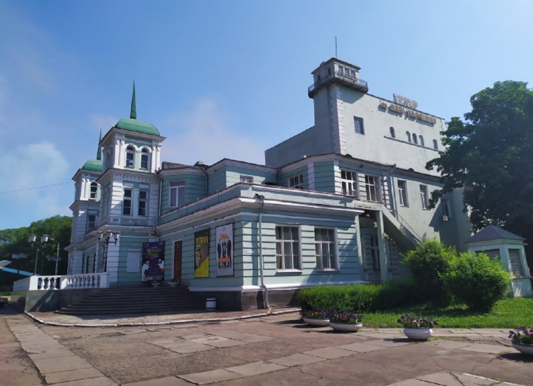 Культурні вихідні у Кам'янському та Дніпрі: перелік культурних подій на 10 та 11 травня