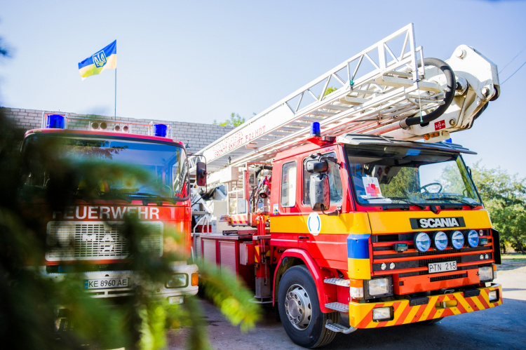 Безпека на висоті: Верхівцівська громада отримала пожежну автодрабину від міжнародних партнерів