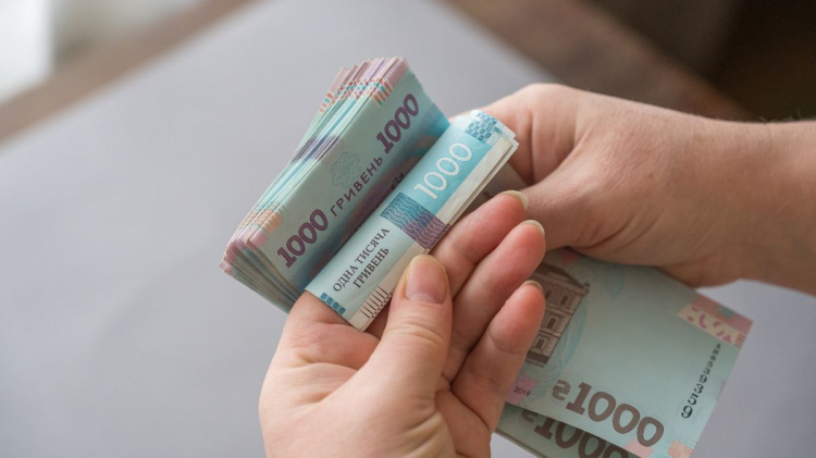 Втрачена доплата: хто з пенсіонерів залишиться без грошей через «старий» ліміт 2020 року