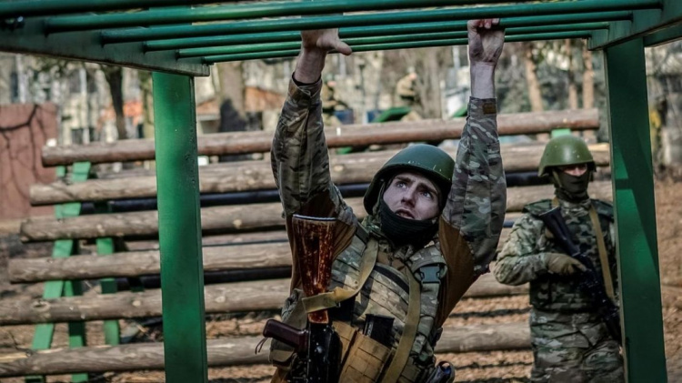 Диплом більше не захистить: з лютого студентам почнуть масово скасовувати відстрочки за новими правилами
