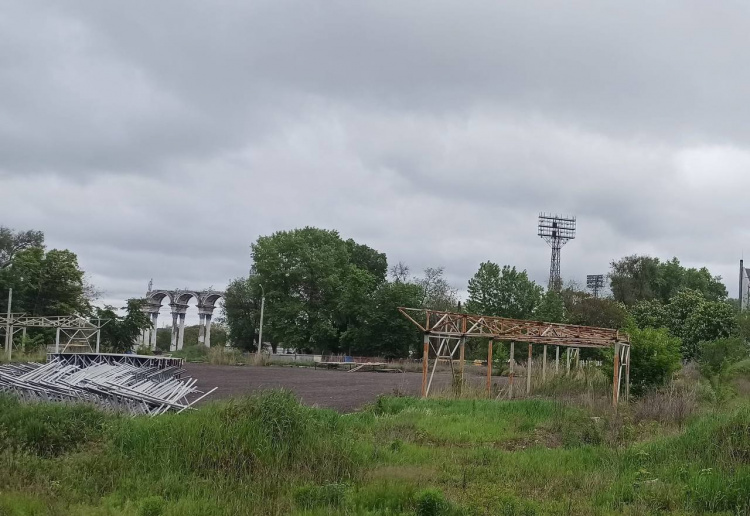 Льодовий палац у Кам’янському: шлях від гучного старту до занедбаного майданчика за п’ять років