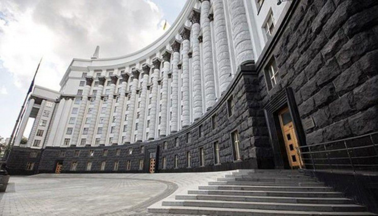 Притулок та довготривалий догляд: для маломобільних переселенців запустили нові механізми підтримки
