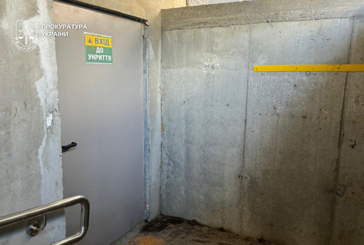 Ліцей без якісного укриття: у Кам’янському районі завдано пів мільйона гривень збитків на неякісному ремонті