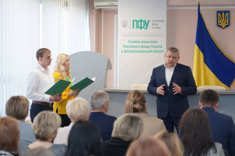 Соціальна фортеця для півмільйона українців: Дніпропетровщина вийшла в лідери