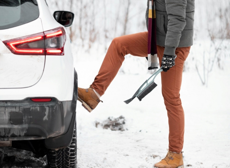 Як підготувати авто до сильних морозів: чек-лист 