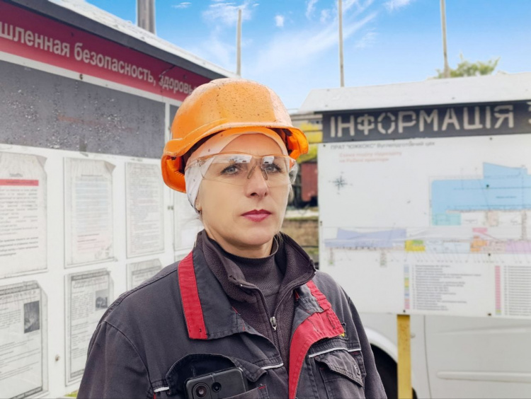 Вона опанувала все: історія успіху бригадира Олени Чебан на ПрАТ «Южкокс»